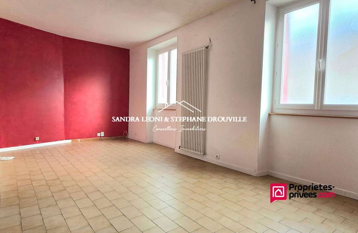Maison à ABLIS