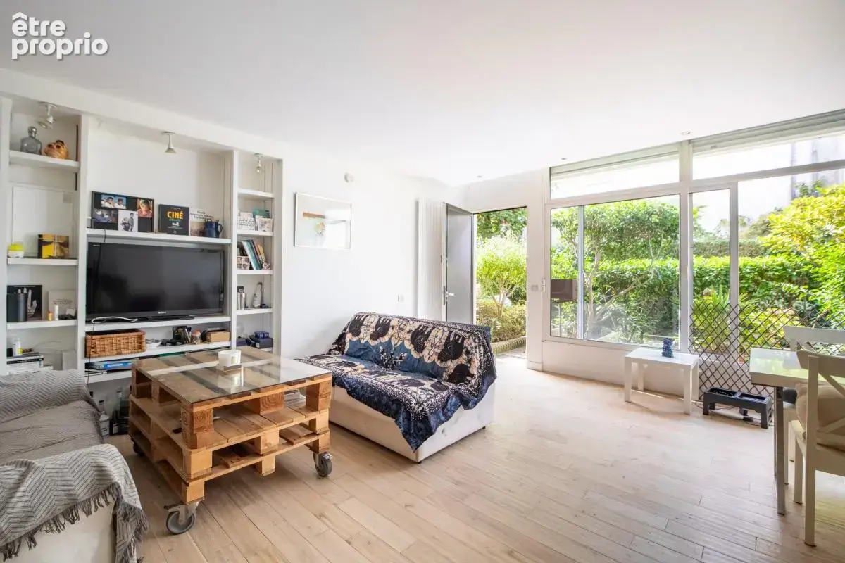 Appartement à SURESNES
