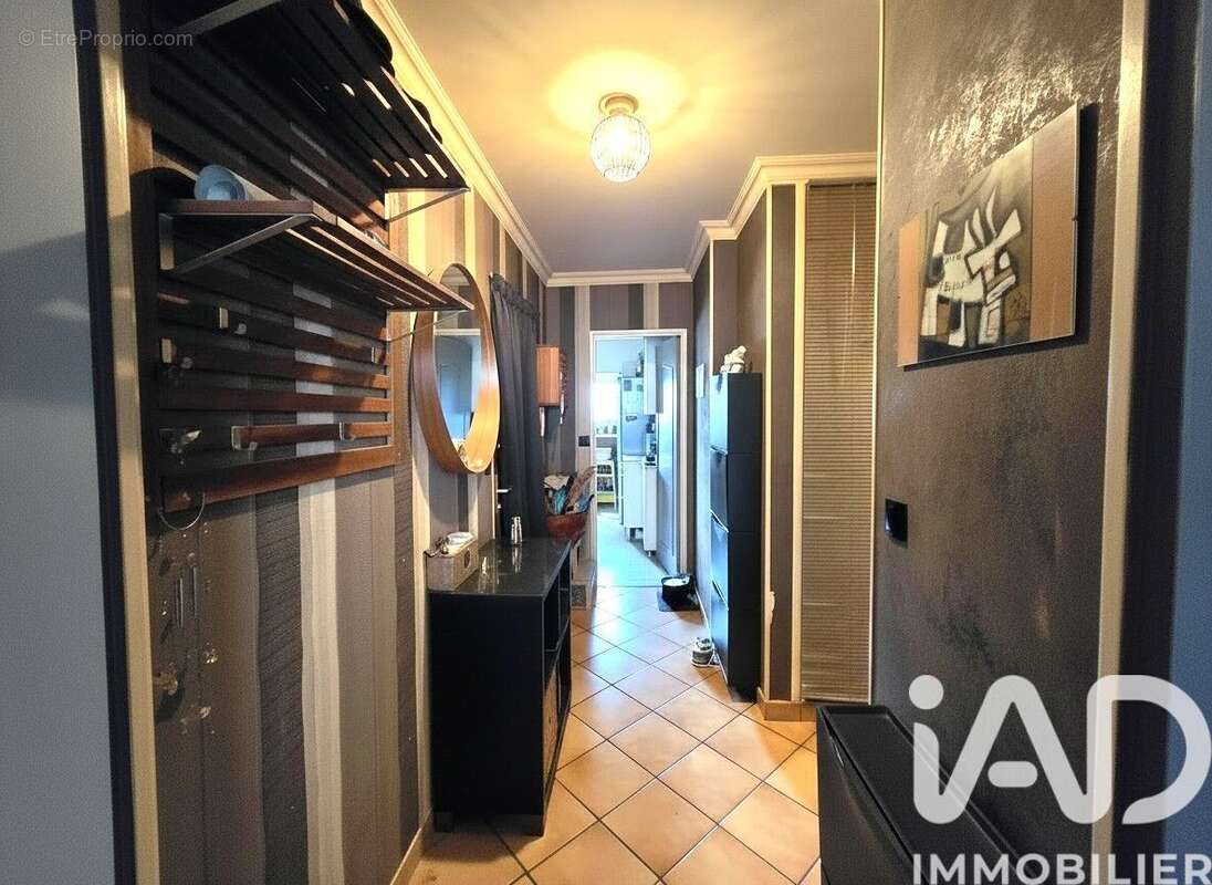 Photo 3 - Appartement à NEUILLY-SUR-MARNE