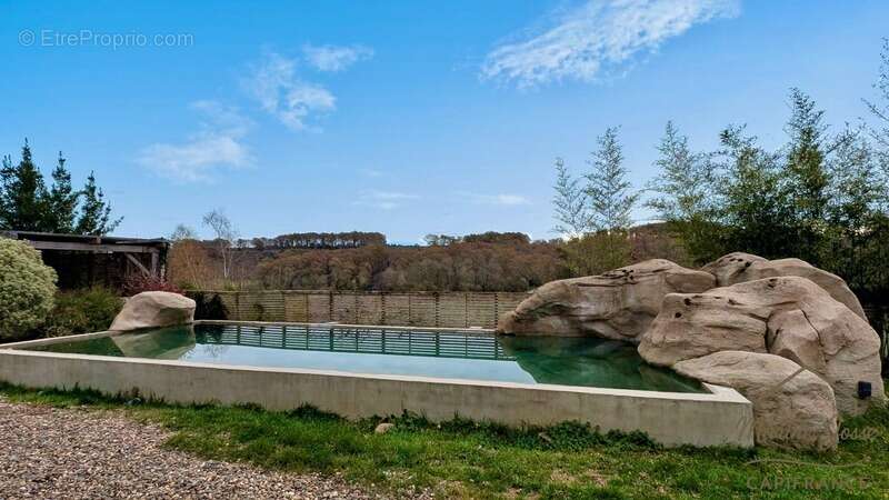 Maison à PONSON-DESSUS