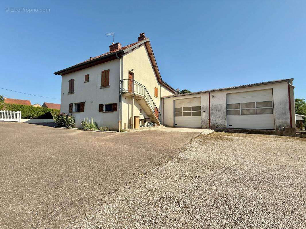 Maison à VILLERS-LES-POTS