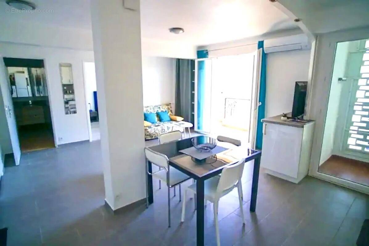 Appartement à SAINT-RAPHAEL
