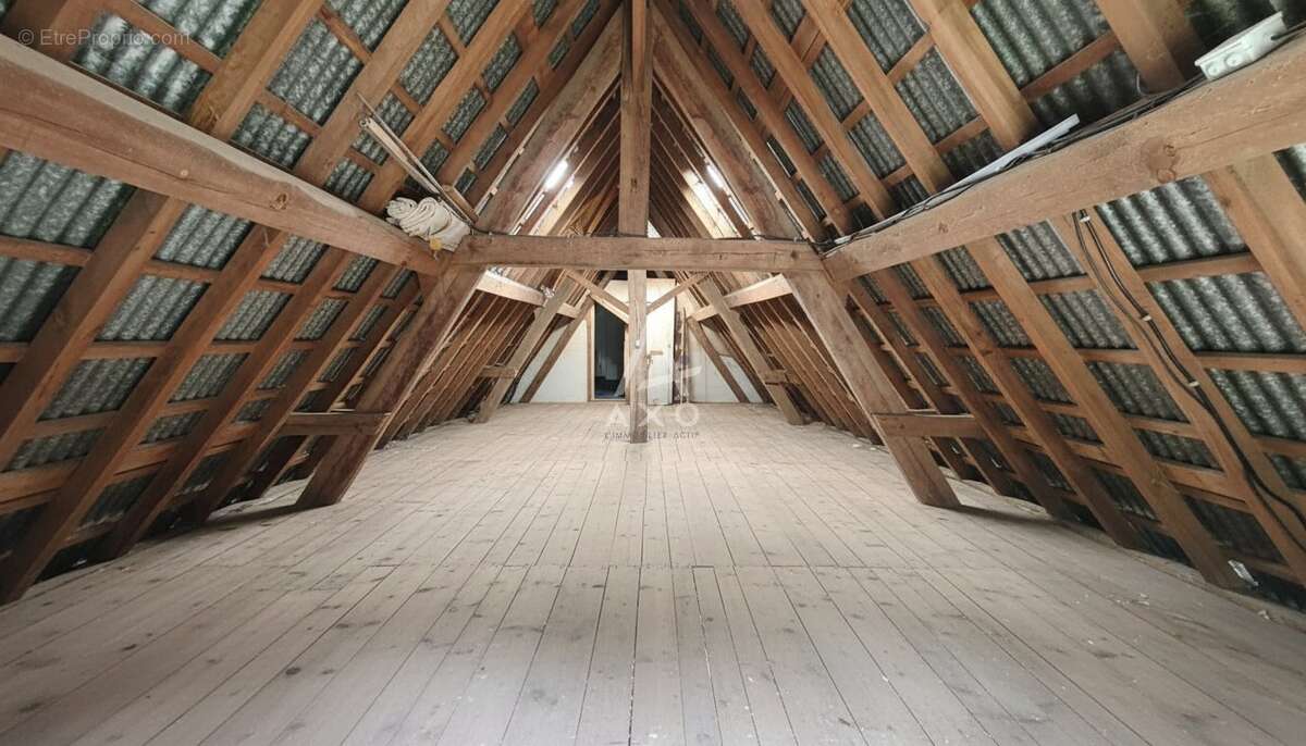 Maison à BOURRIOT-BERGONCE