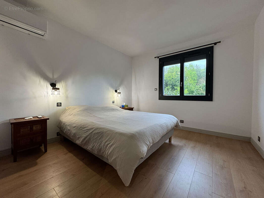 Maison à RAZAC-SUR-L&#039;ISLE