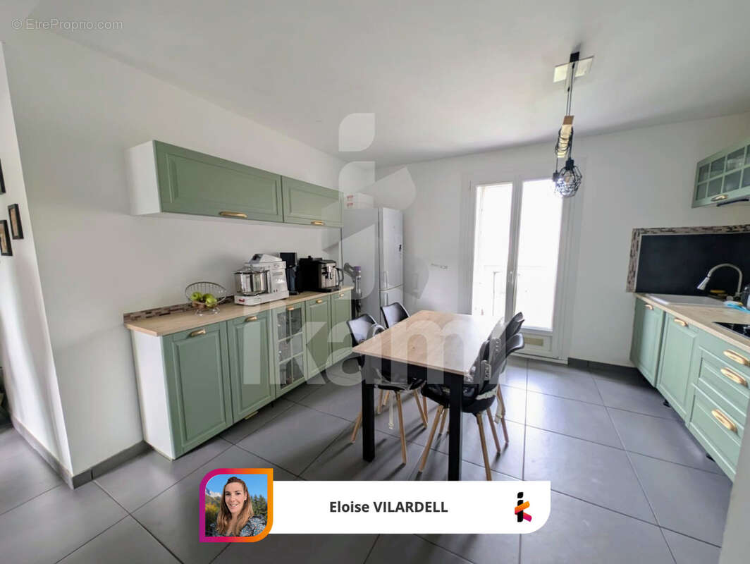 Appartement à LE PONT-DE-CLAIX