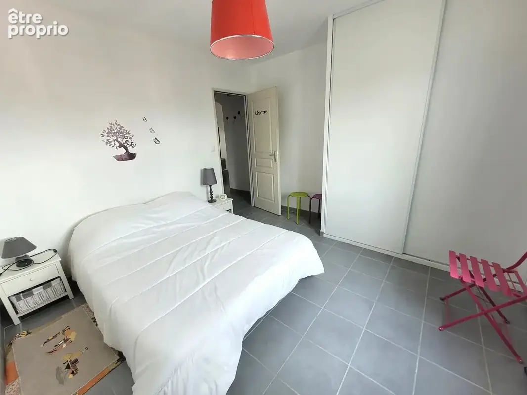 Maison de plain-pied avec piscine - 4 pièces - 82 m² - photo 9