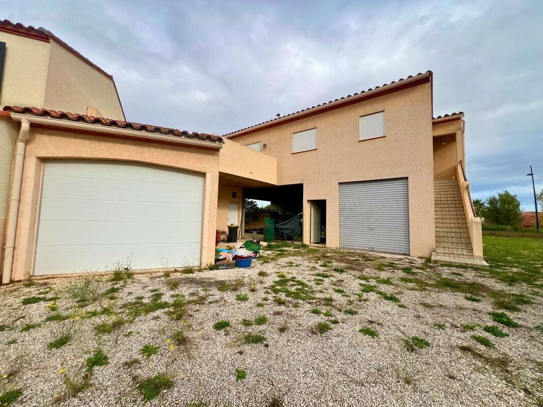 Maison à VILLENEUVE-DE-LA-RAHO