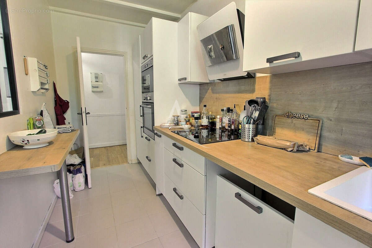 Appartement à ASNIERES-SUR-SEINE