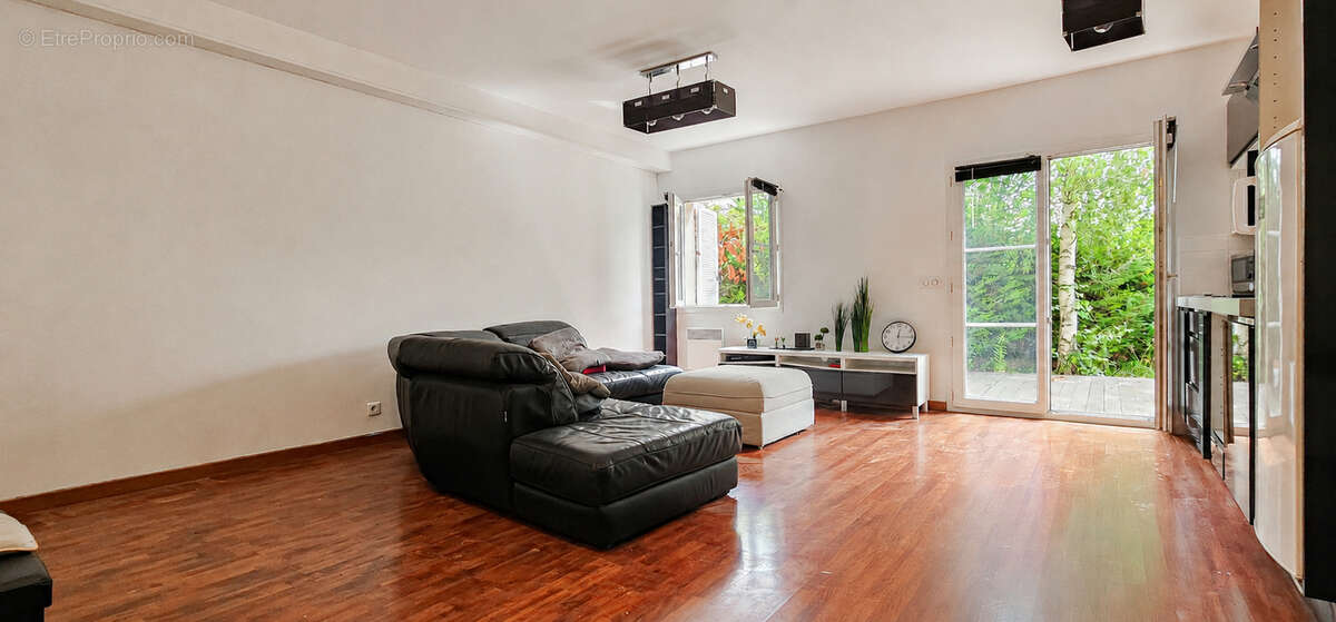 Appartement à THIAIS