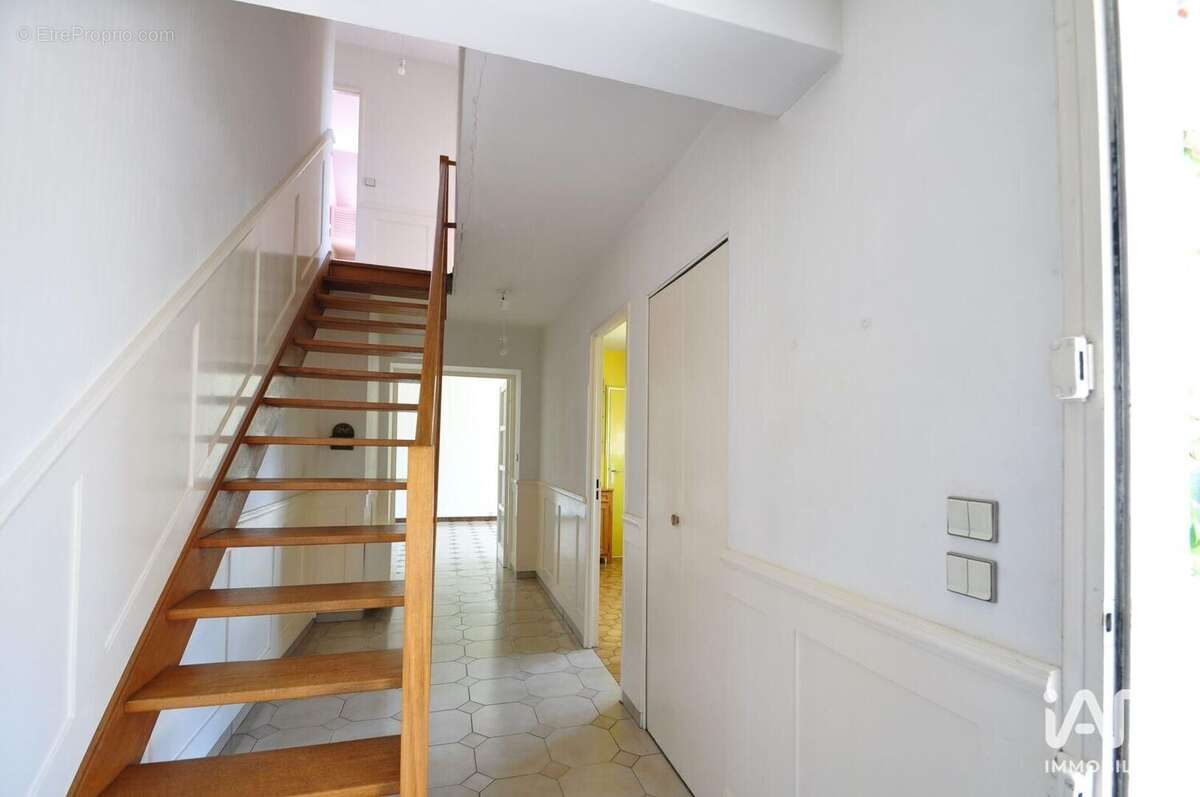 Maison 115 m² à Chelles  - photo 5