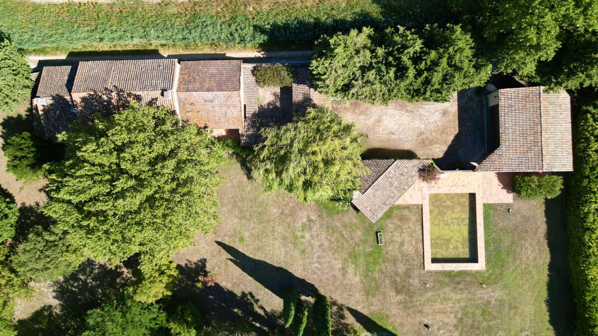 Mas en pierre avec piscine au cœur du Comtat Venaissin - photo 6