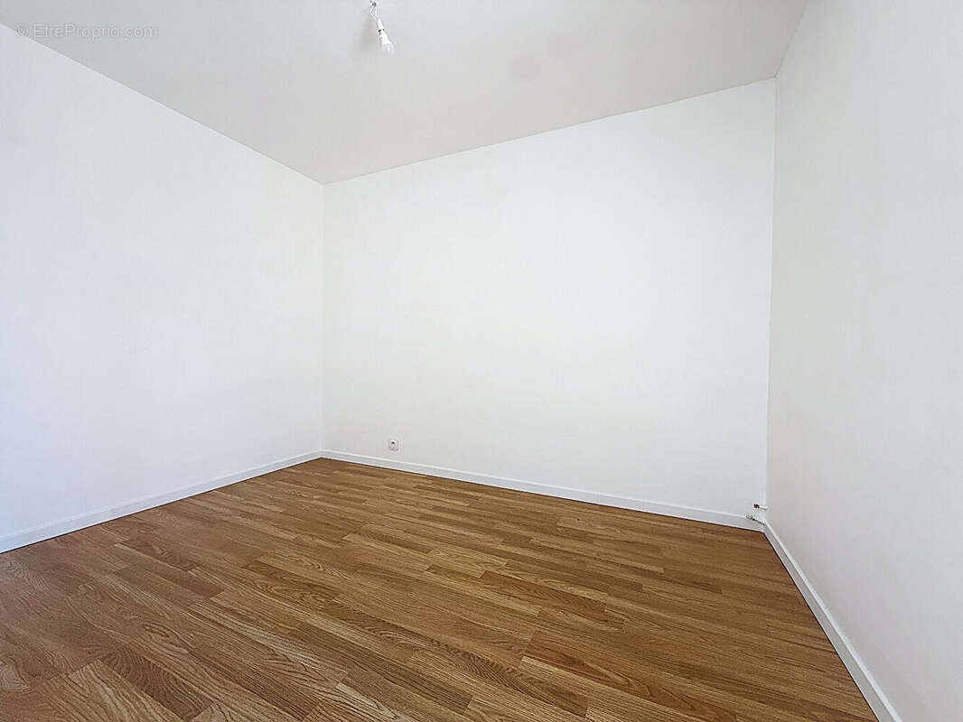 Appartement à VALBONNE