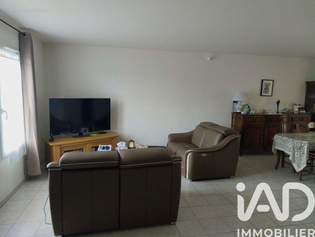 Photo 4 - Maison à VARENNES-LES-NARCY