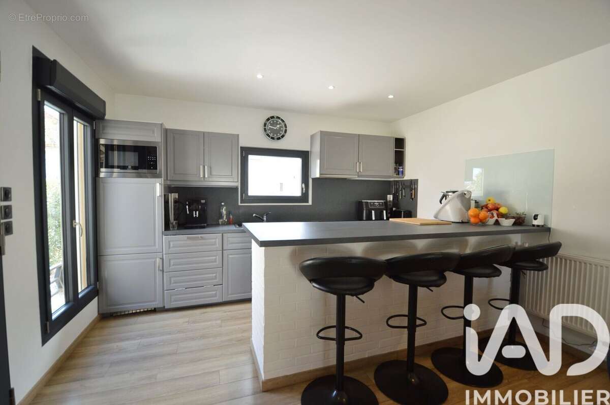 Photo 7 - Maison à VIRY-CHATILLON