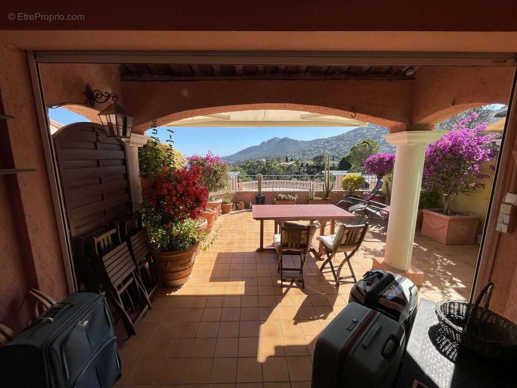 Appartement à THEOULE-SUR-MER