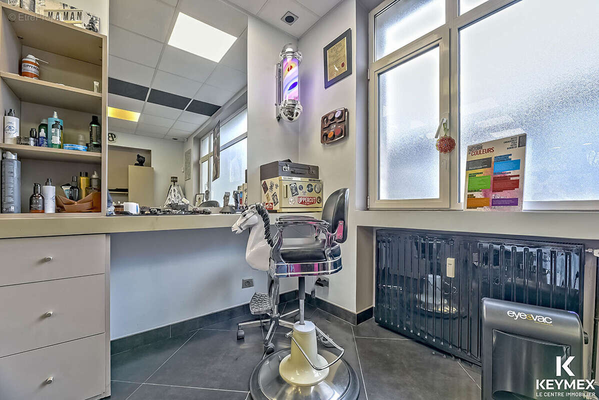 Commerce à CHANTILLY