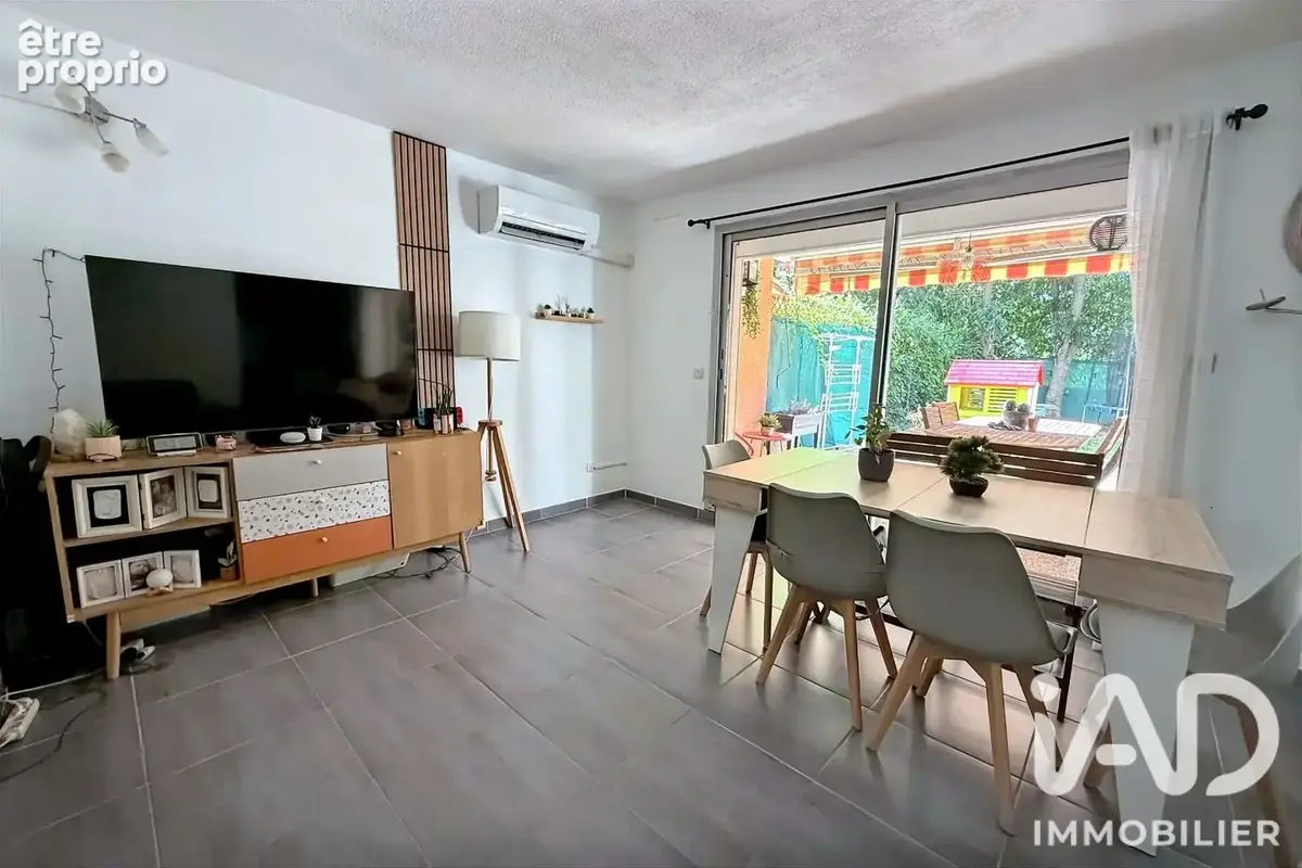 Photo 1 - Appartement à MARSEILLE-9E
