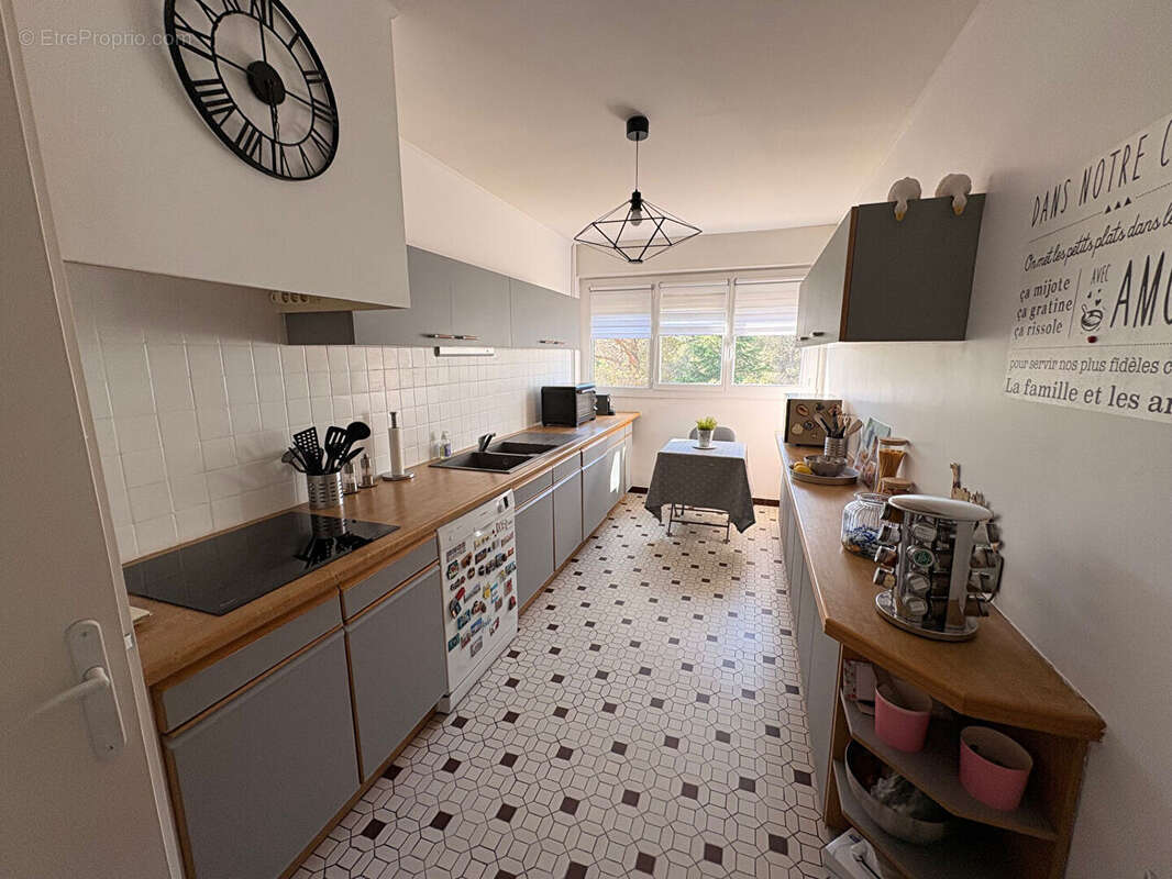 Appartement à SAINT-RAPHAEL