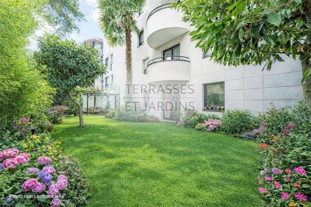 Appartement à PUTEAUX