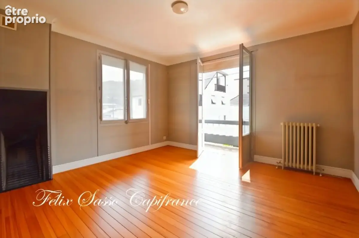 LOURDES (65),belle maison familiale d'environ 203 m2 avec 4 chambres et jardin ! - photo 17