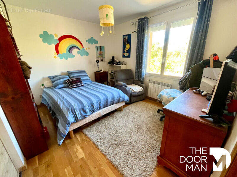 Maison à NEUILLY-L&#039;EVEQUE