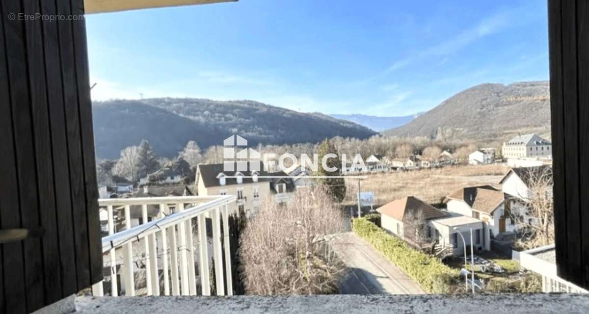 Appartement à VIZILLE