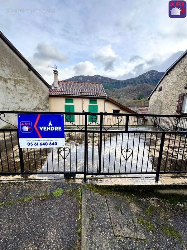 Maison à RABAT-LES-TROIS-SEIGNEURS