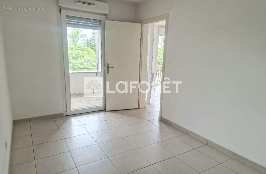 Appartement à JUVIGNAC