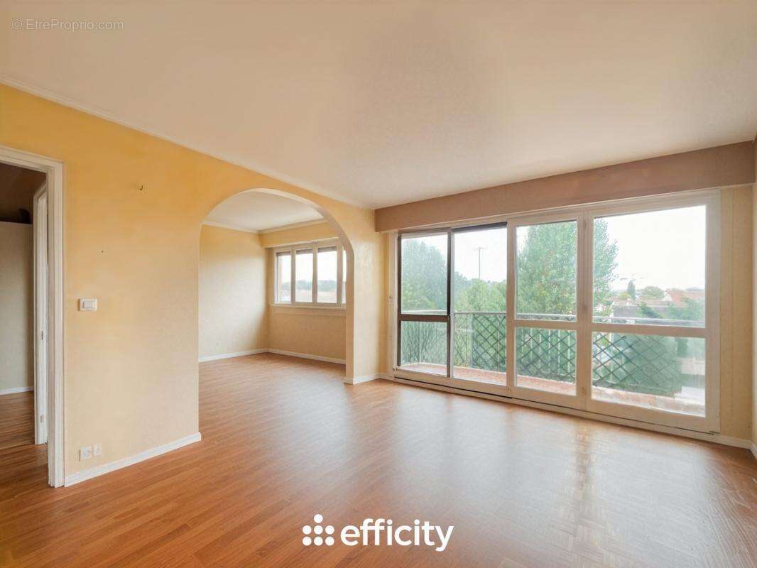 Appartement à CHENNEVIERES-SUR-MARNE