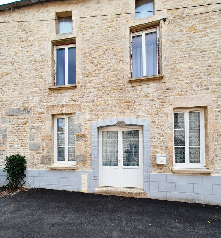 Maison à POTHIERES
