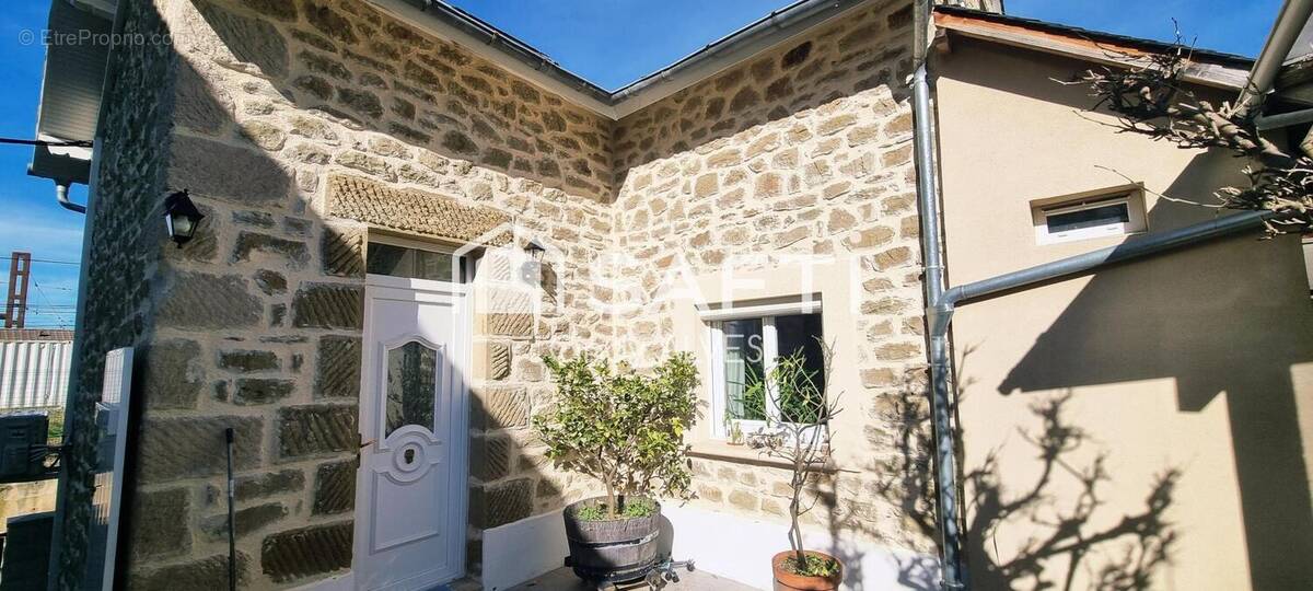 Photo 1 - Maison à BRIVE-LA-GAILLARDE