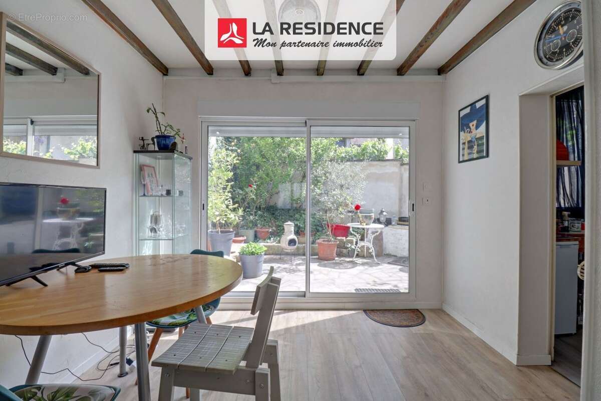 Maison 92 m² à Neauphle-Le-Chateau  - photo 3