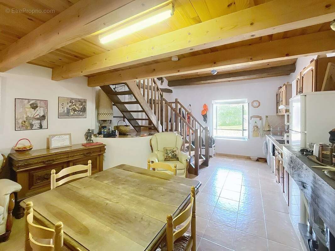 Appartement à SOLEILHAS
