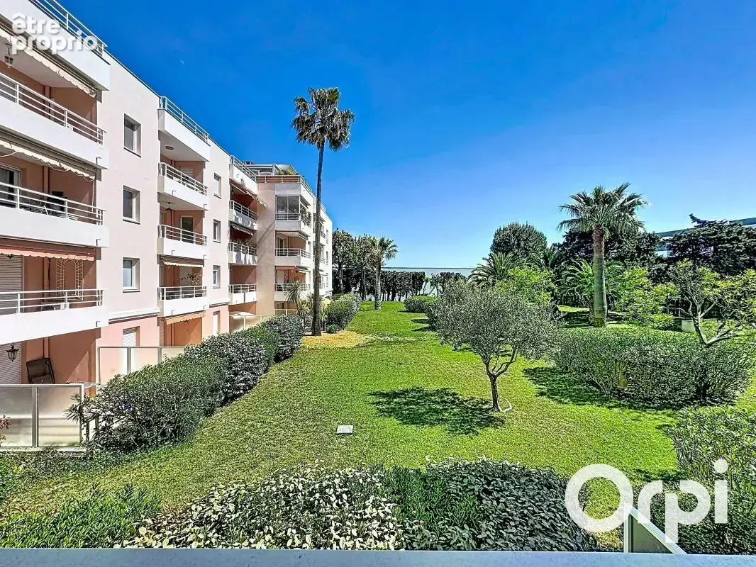 Vaugrenier - 2p 51 m² avec stationnement - calme - photo 1
