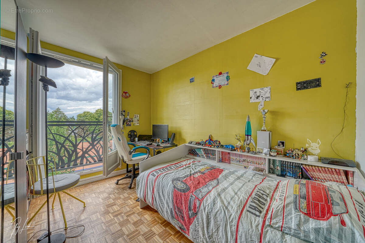Appartement à RUEIL-MALMAISON