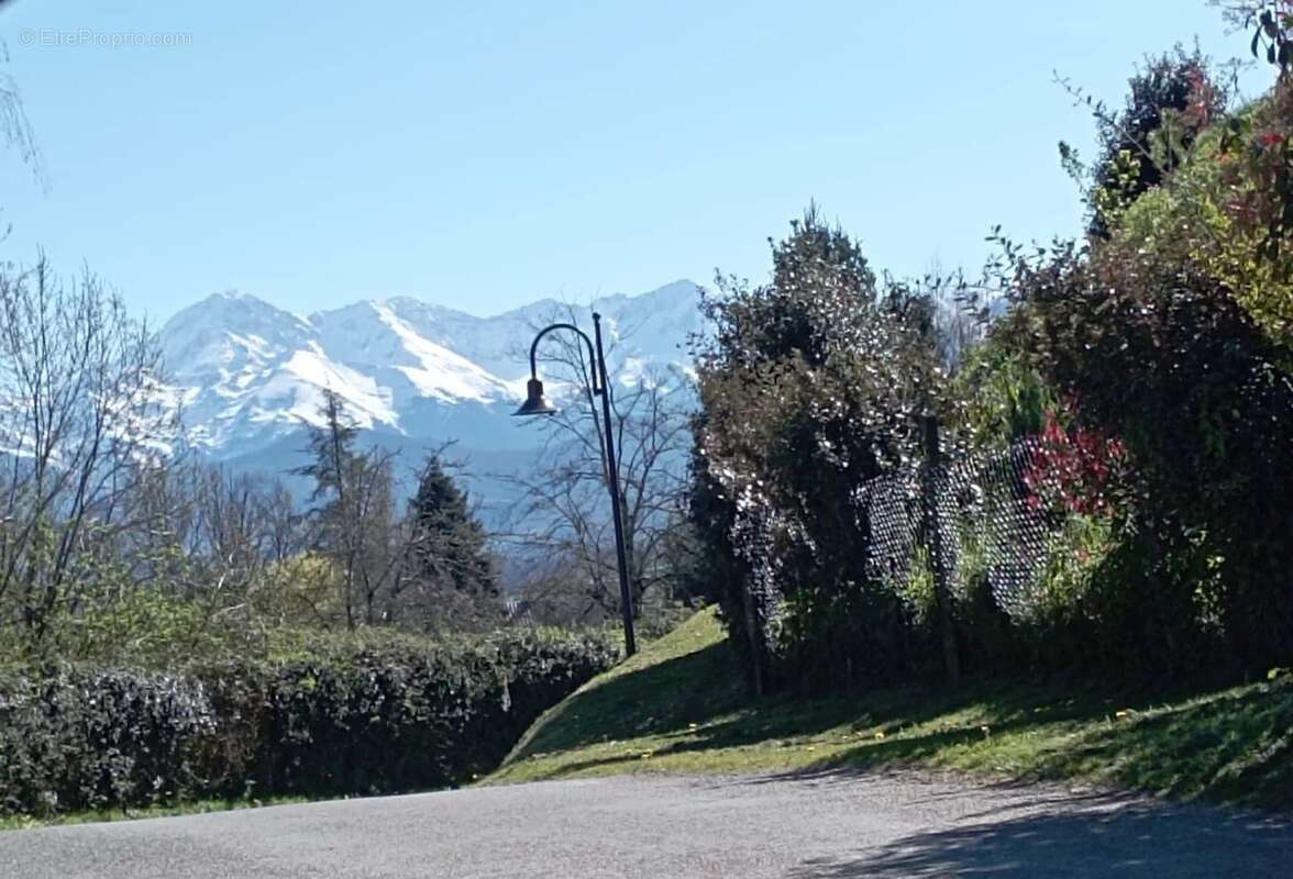 Terrain à FRECHOU-FRECHET