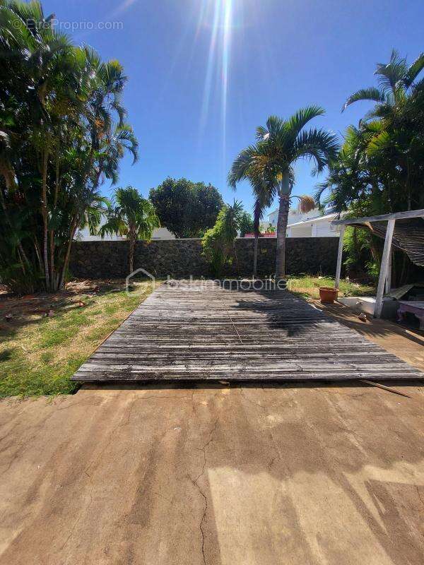 Maison à SAINT-DENIS