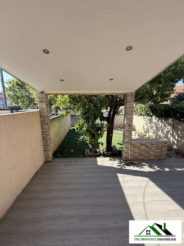 Maison à MARSEILLE-15E