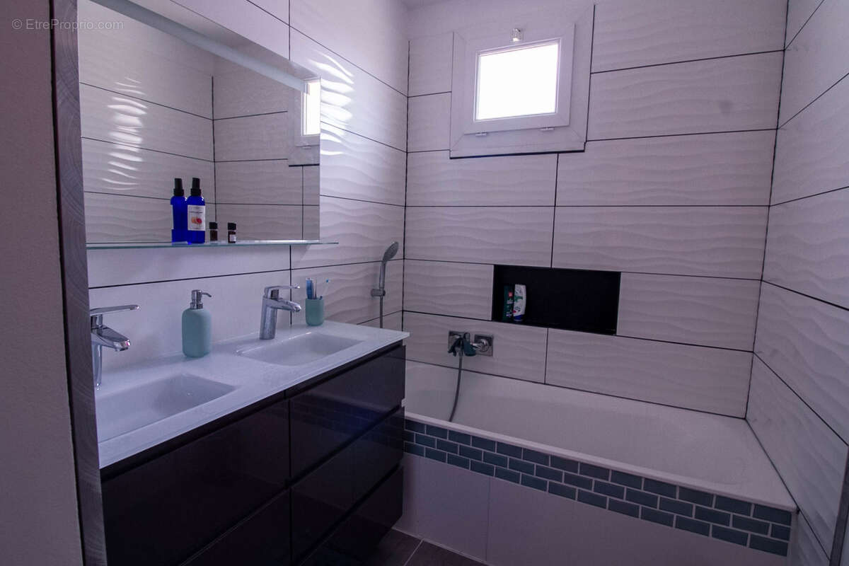 Maison à MAROLLES-EN-BRIE