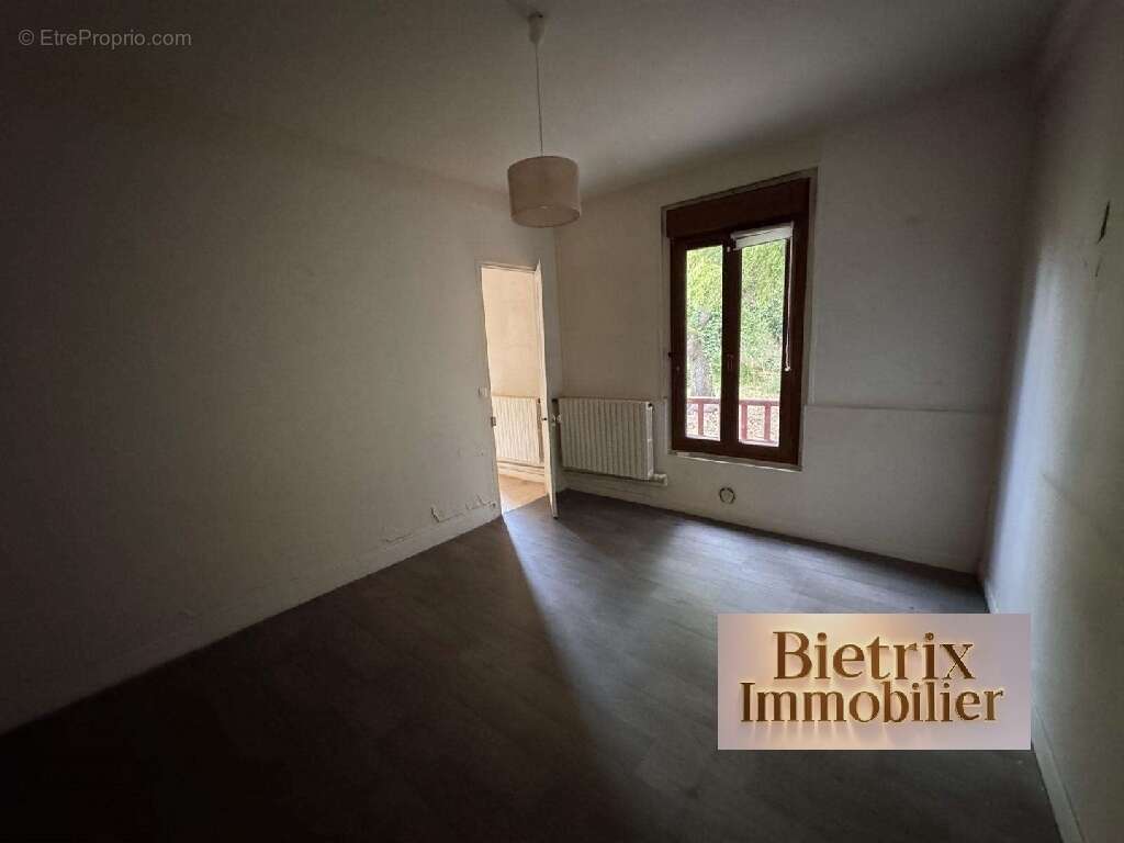 Maison à L&#039;ISLE-ADAM