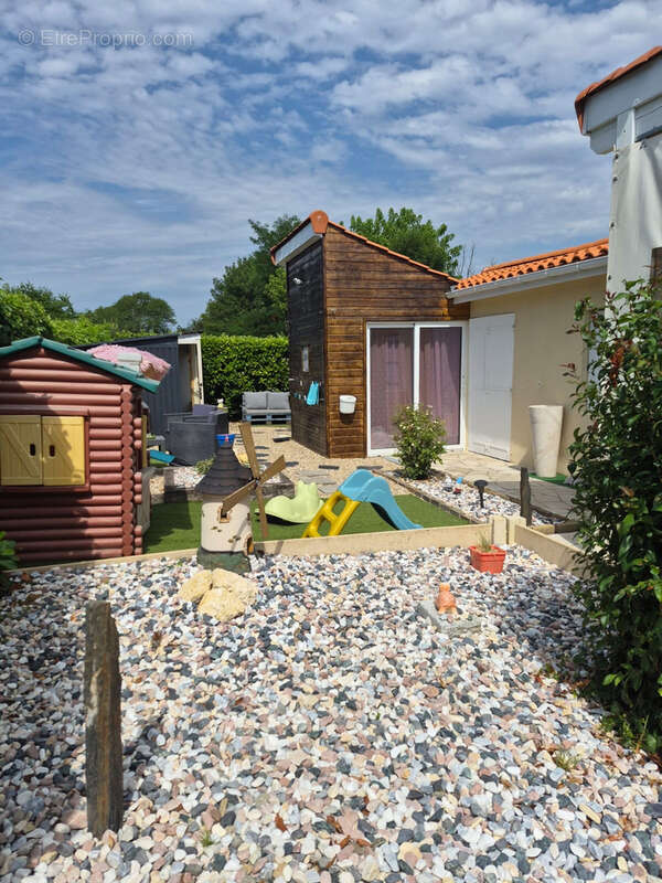 Maison individuelle de plain pied 3 pieces 73 m2 - jardin et terrasse abritee sur une parcelle de 470 m2 - photo 14