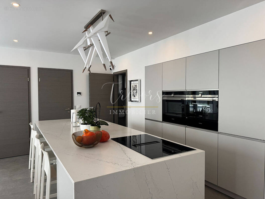 Maison à VILLY-LE-PELLOUX