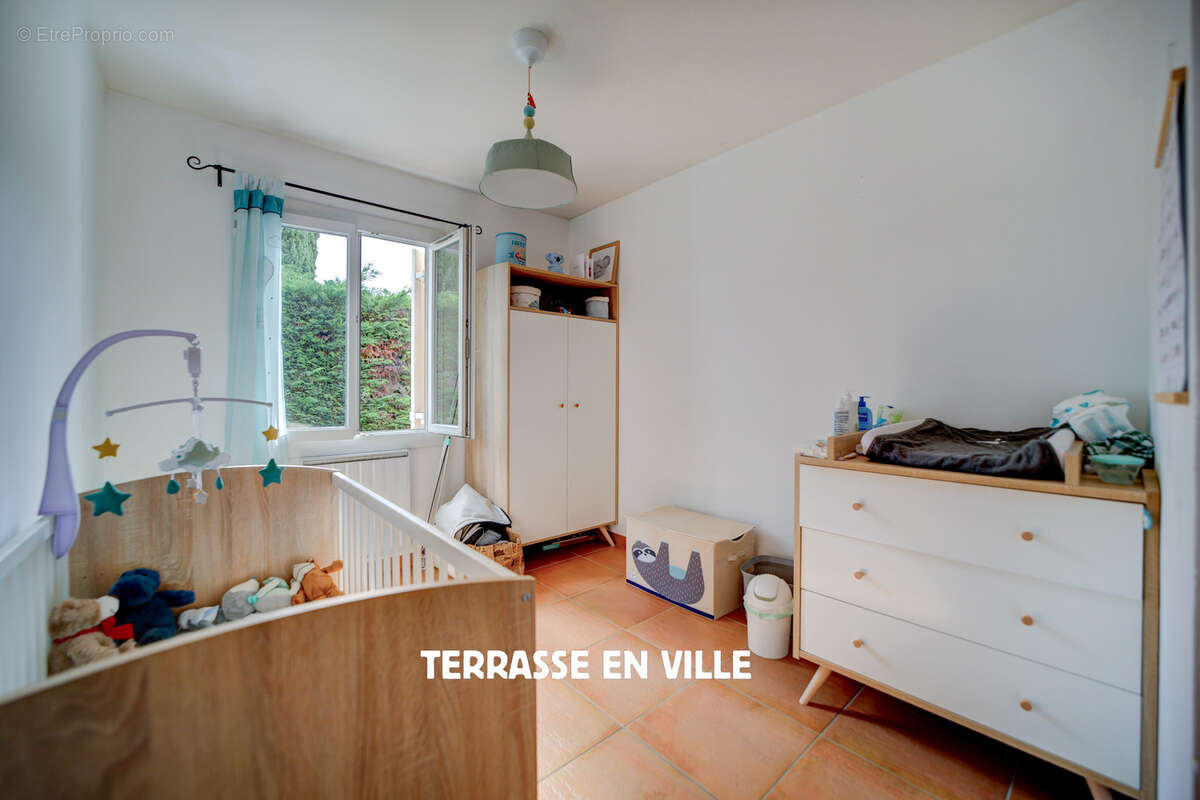 Maison à ROQUEFORT-LA-BEDOULE