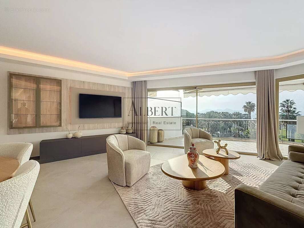 Appartement à CANNES