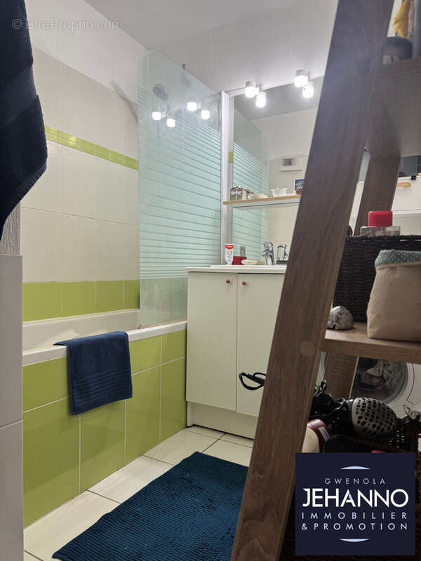Appartement à PLOEREN