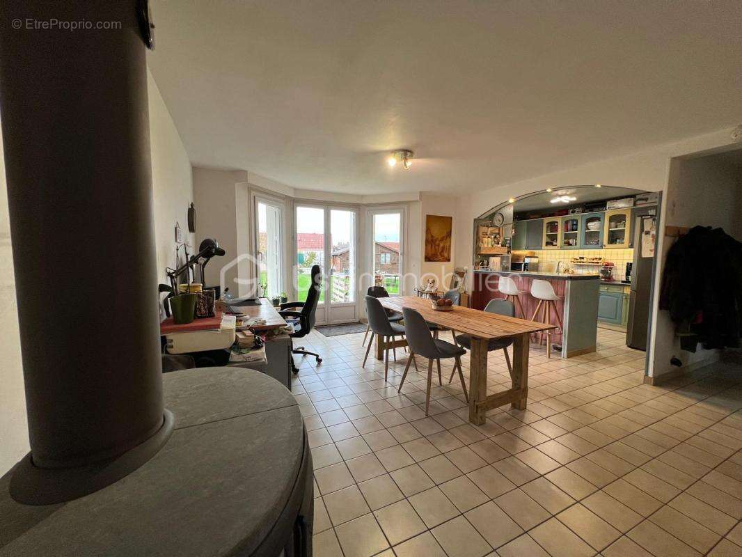 Maison 115m2 + jardin - photo 5