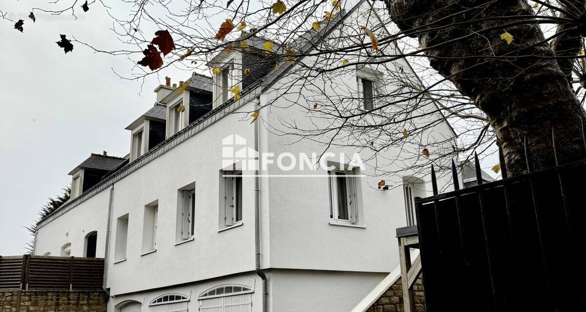 Appartement à LARMOR-PLAGE