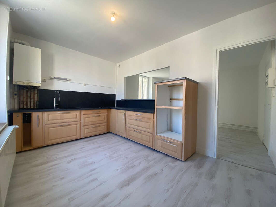 Appartement à POMPEY