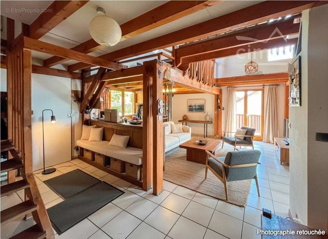 Maison individuelle rénovée en 1995 - Très belle Vue sur Belledonne - Au Calme - 8 chambres - Grand sous-sol - photo 24