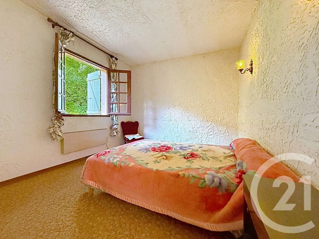 Maison à SANTA-MARIA-DI-LOTA